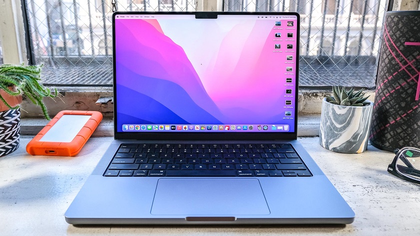 MacBook Pro 2022 giá bao nhiêu?